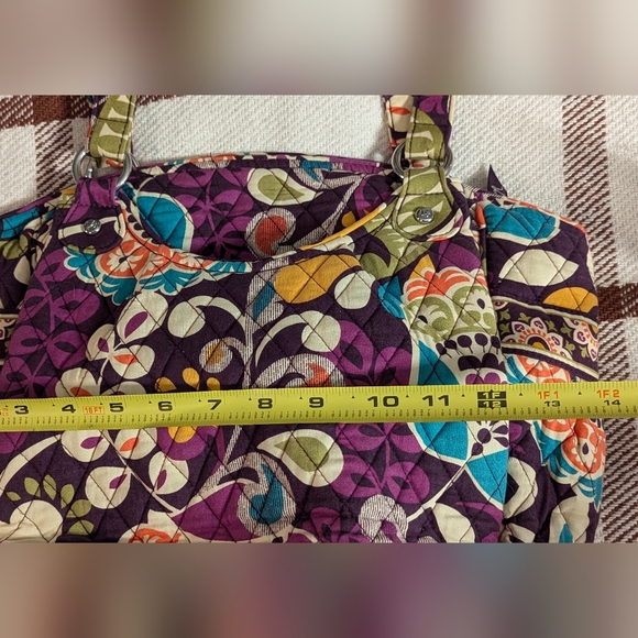 Vera Bradley hobo style purse - Picture 13 of 13